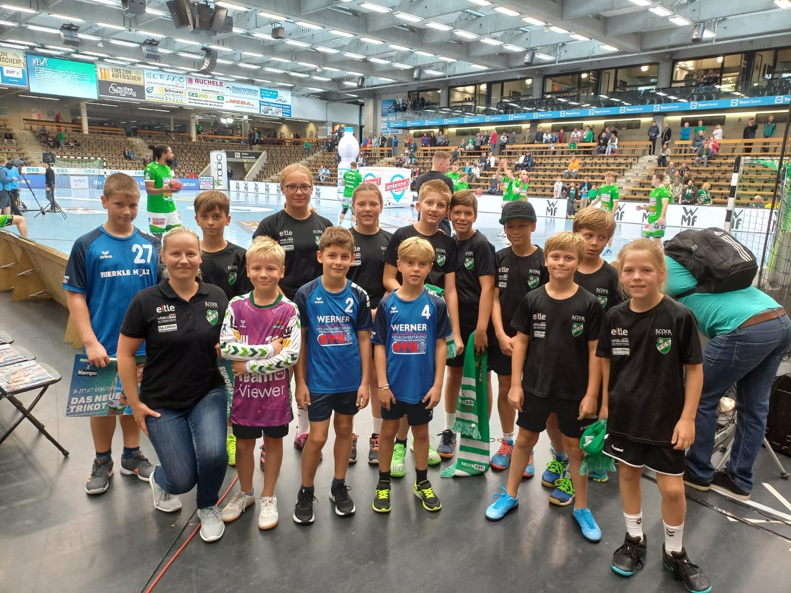 Ein Traum wird wahr: Burlafinger Einlaufkinder in der Bundesliga